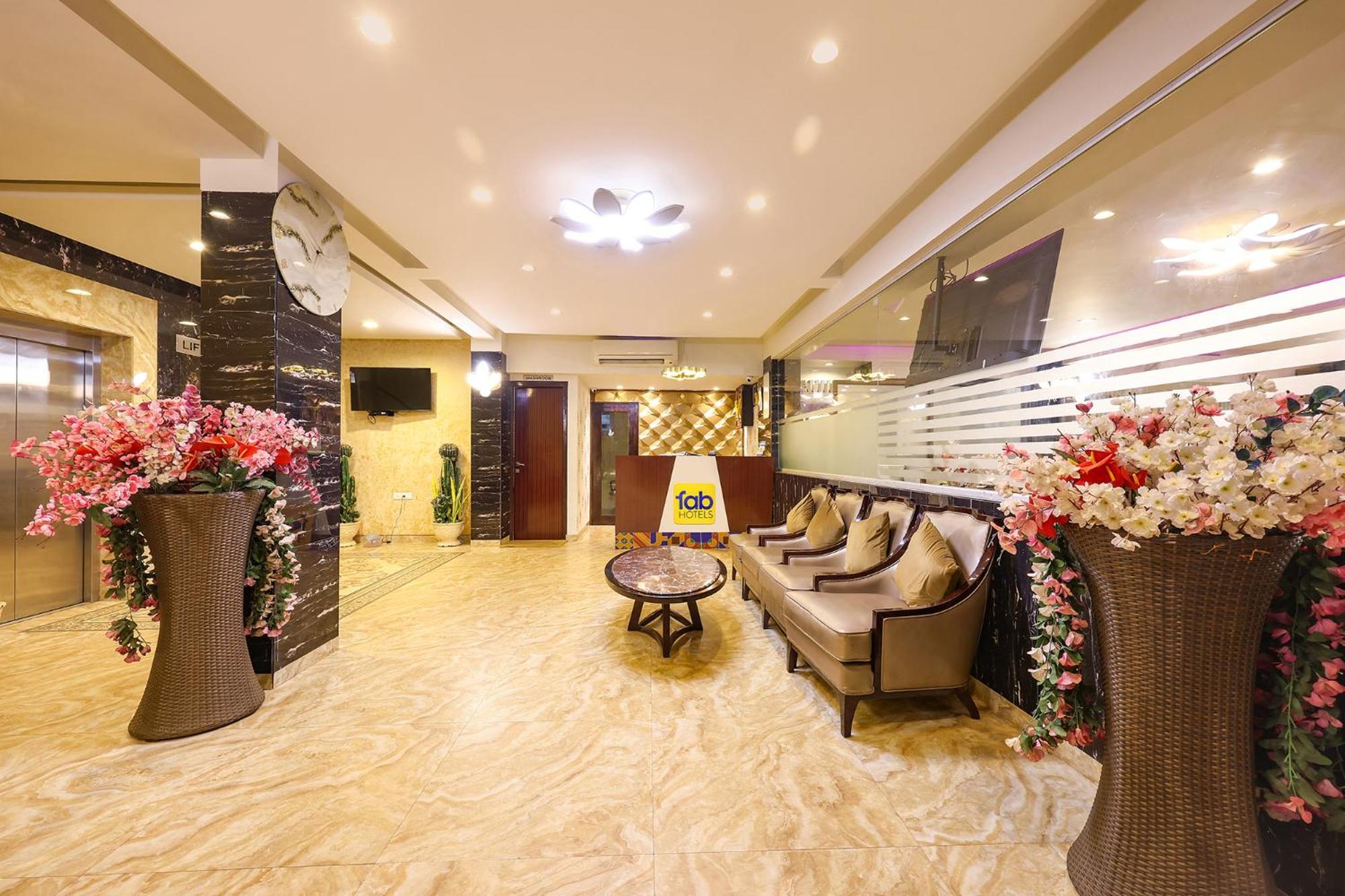 Fabhotel Prime Sarala Crown With Pool - Nr Calangute Beach Esterno foto