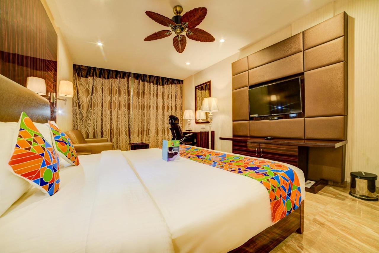 Fabhotel Prime Sarala Crown With Pool - Nr Calangute Beach Esterno foto