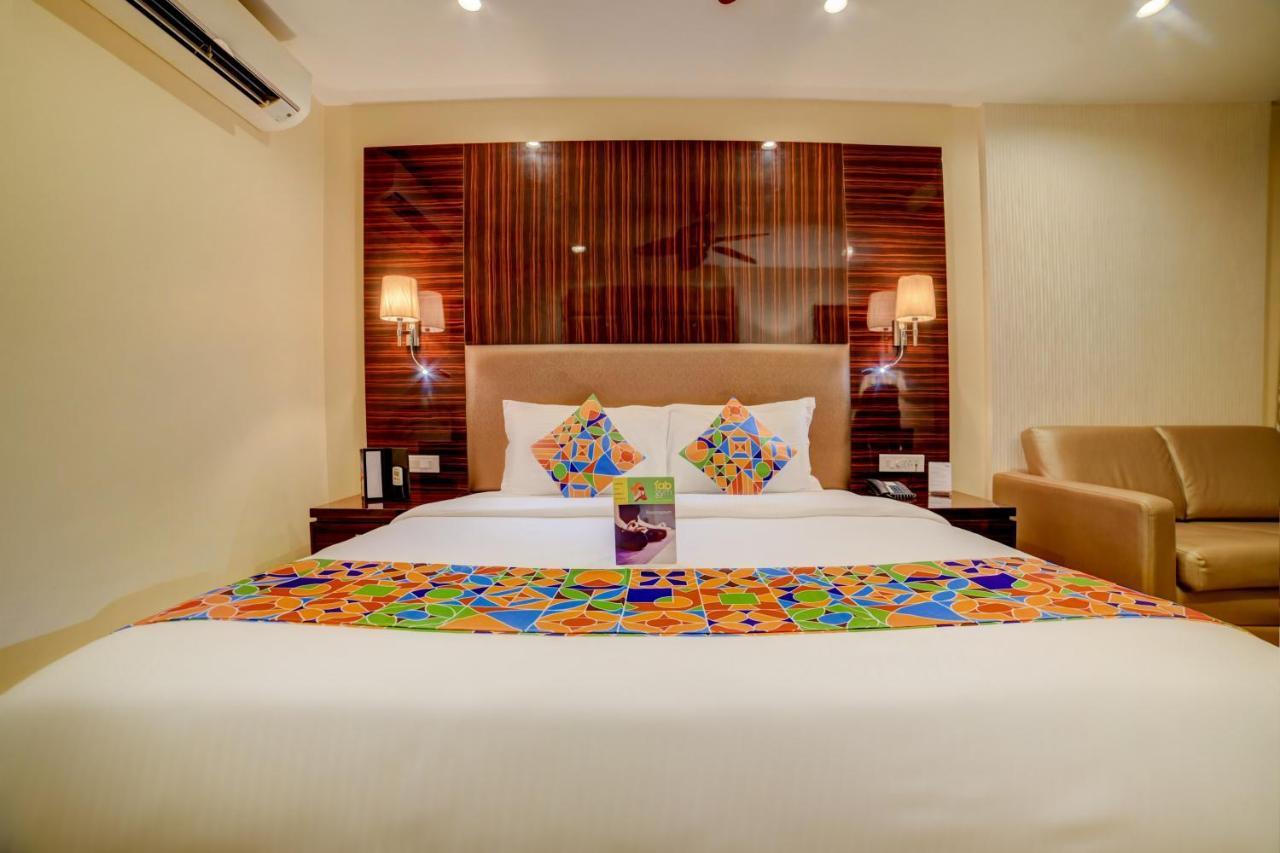 Fabhotel Prime Sarala Crown With Pool - Nr Calangute Beach Esterno foto