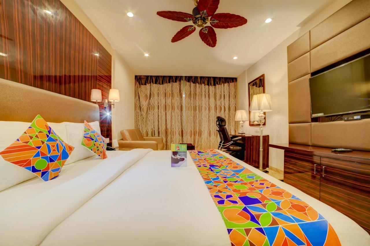 Fabhotel Prime Sarala Crown With Pool - Nr Calangute Beach Esterno foto