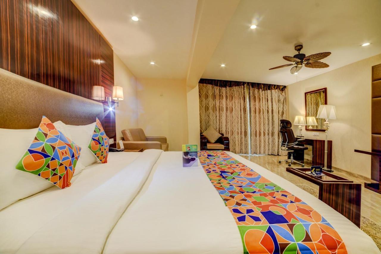Fabhotel Prime Sarala Crown With Pool - Nr Calangute Beach Esterno foto